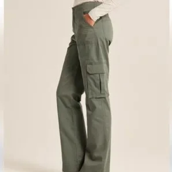 Abercrombie & Fitch Relaxed Green Cargo/Utility Pants - Picture 2 of 6